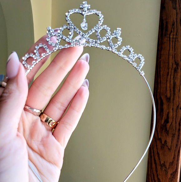 CUTE Girl's Rhinestone CZ Dangle Charm Tiara Headband with Cross - Picture 3 of 4